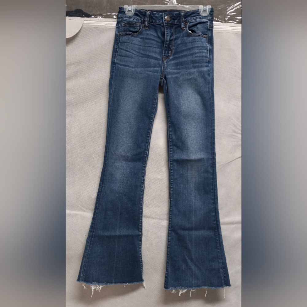 American Eagle Jeans Hi-Rise Slim Flare Size 0 Long